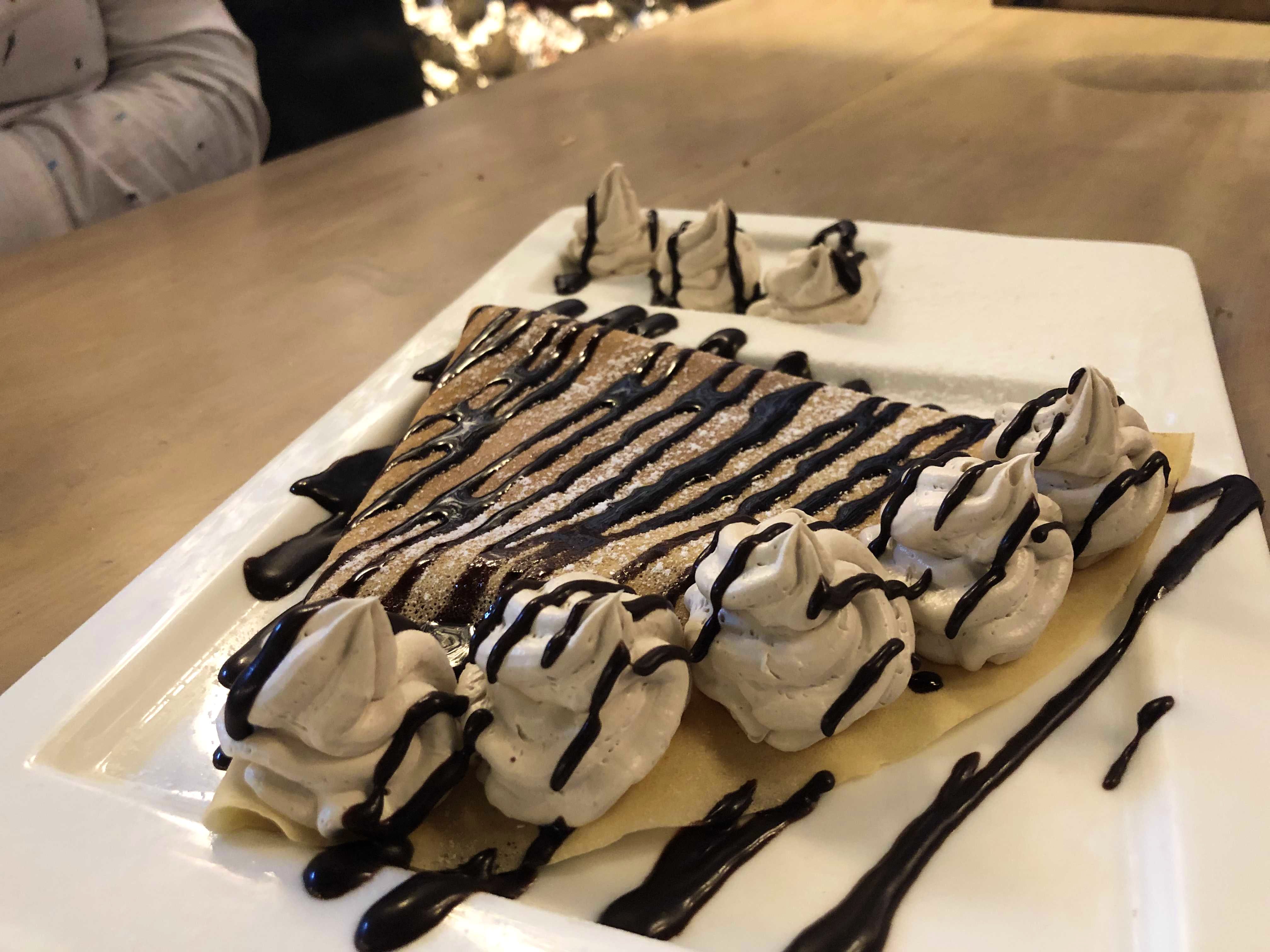 Cafeteria & Co: Serving Best Crepes and Desserts In Delhi