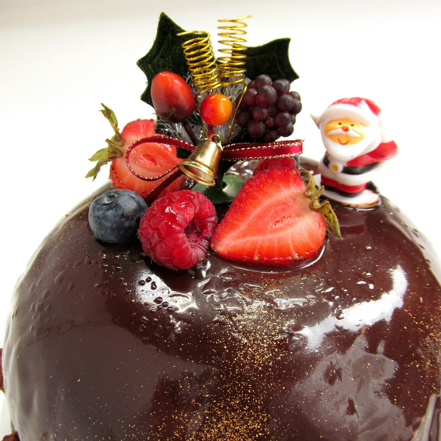 Food,Cake,Dessert,Chocolate cake,Chocolate,Cuisine,Sweetness,Flourless chocolate cake,Frozen dessert,Christmas pudding