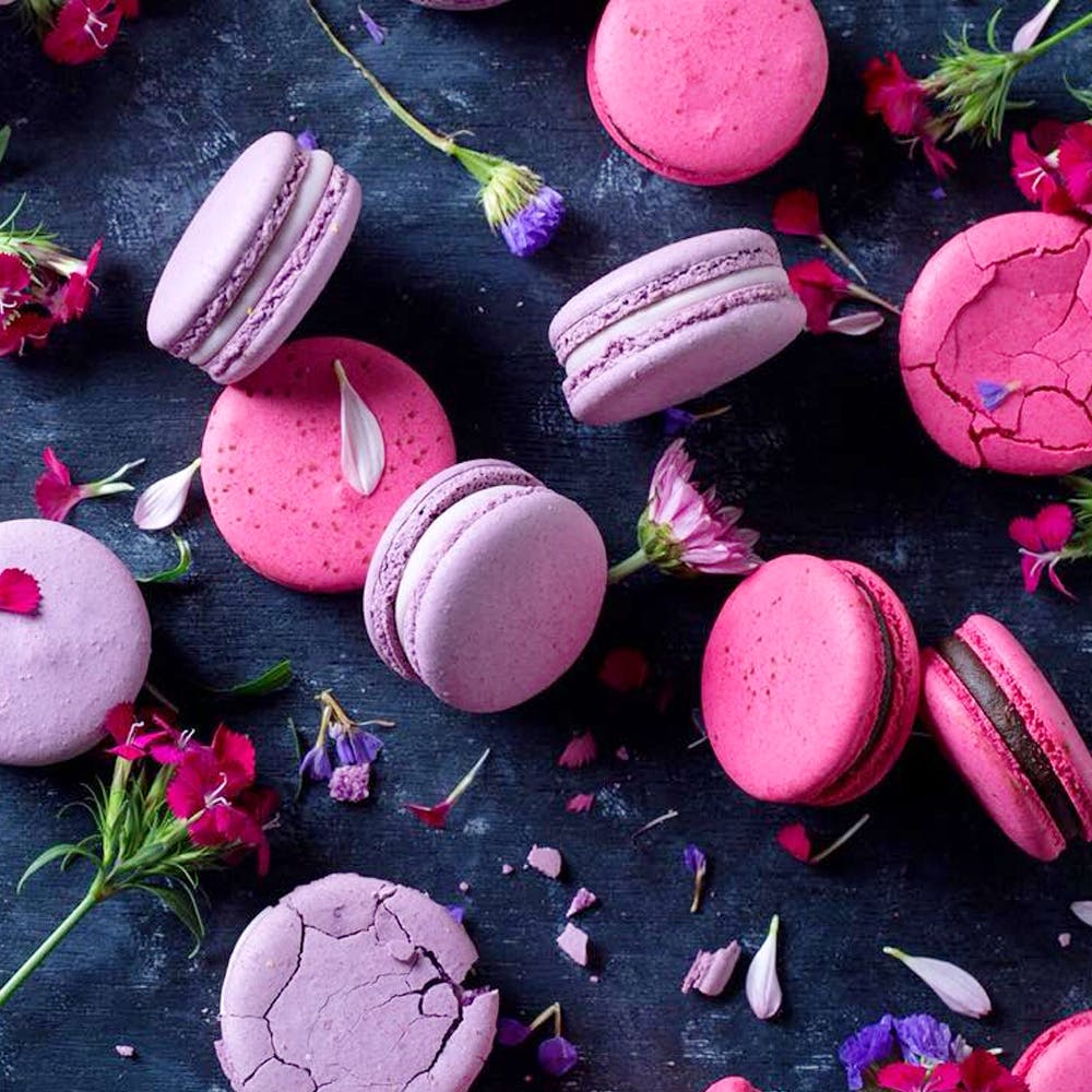 Macaroon,Pink,Food,Magenta,Sweetness,Cuisine