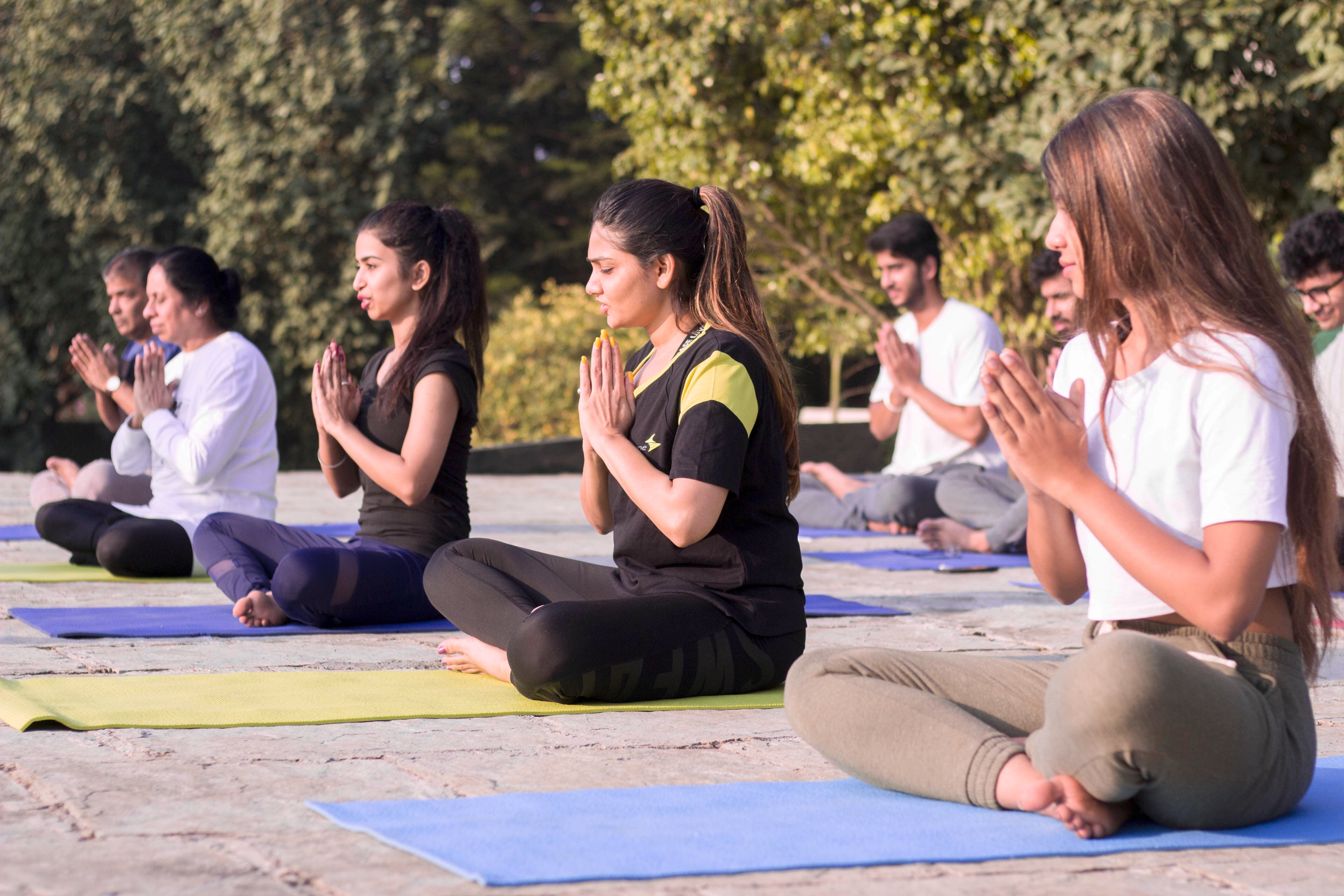 Sitting,Physical fitness,Youth,Community,Yoga,Leisure,Student,Event,Spring,Organism