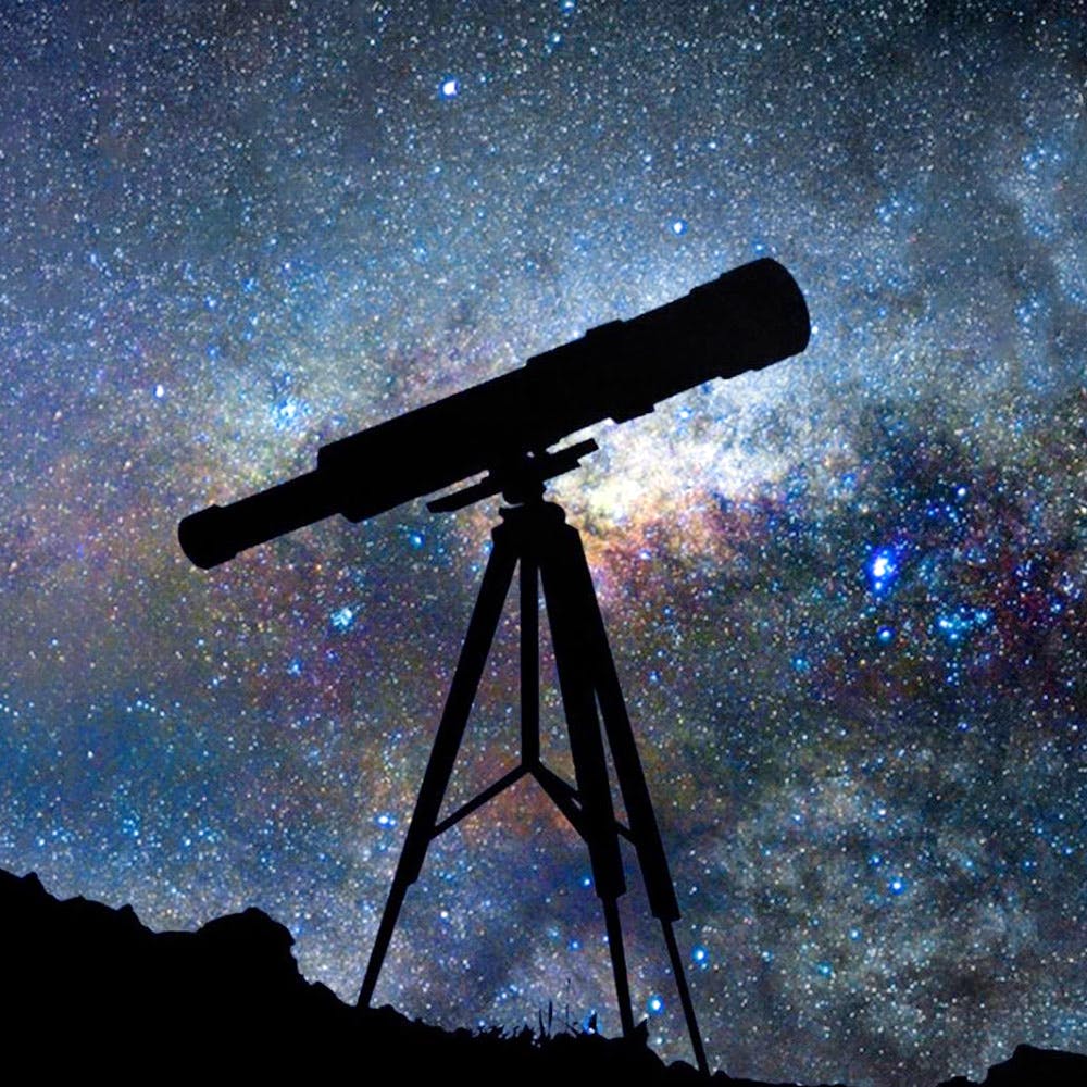 Optical instrument,Sky,Telescope,Astronomy,Monocular,Tripod,Science,Photography,Space,Spotting scope