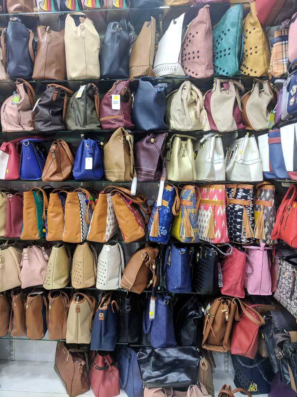 Cheapest Branded Bags In Mumbai  1 st Copy Branded Bags In Irla