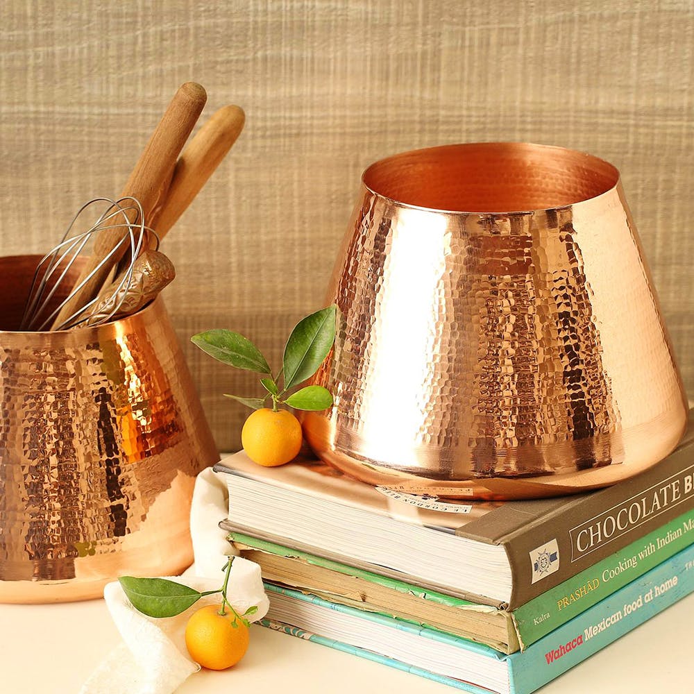 Room,Food,Still life,Copper,Tableware