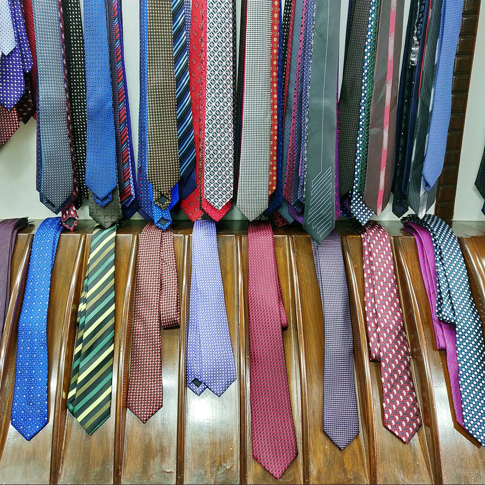 Buy a tie near on sale me