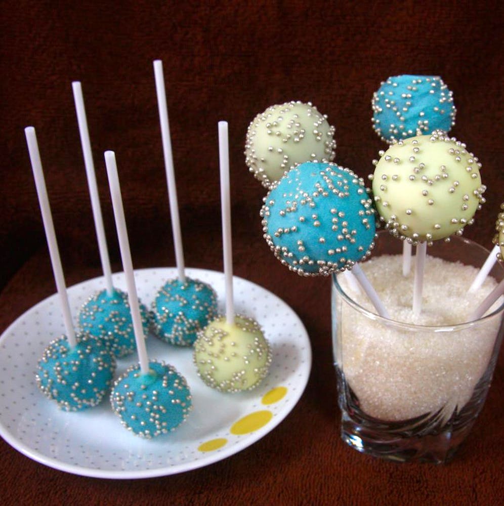 Food,Rock candy,Turquoise,Dessert,Chokladboll,Sno balls,Confectionery,Coconut candy,Lollipop,Food coloring