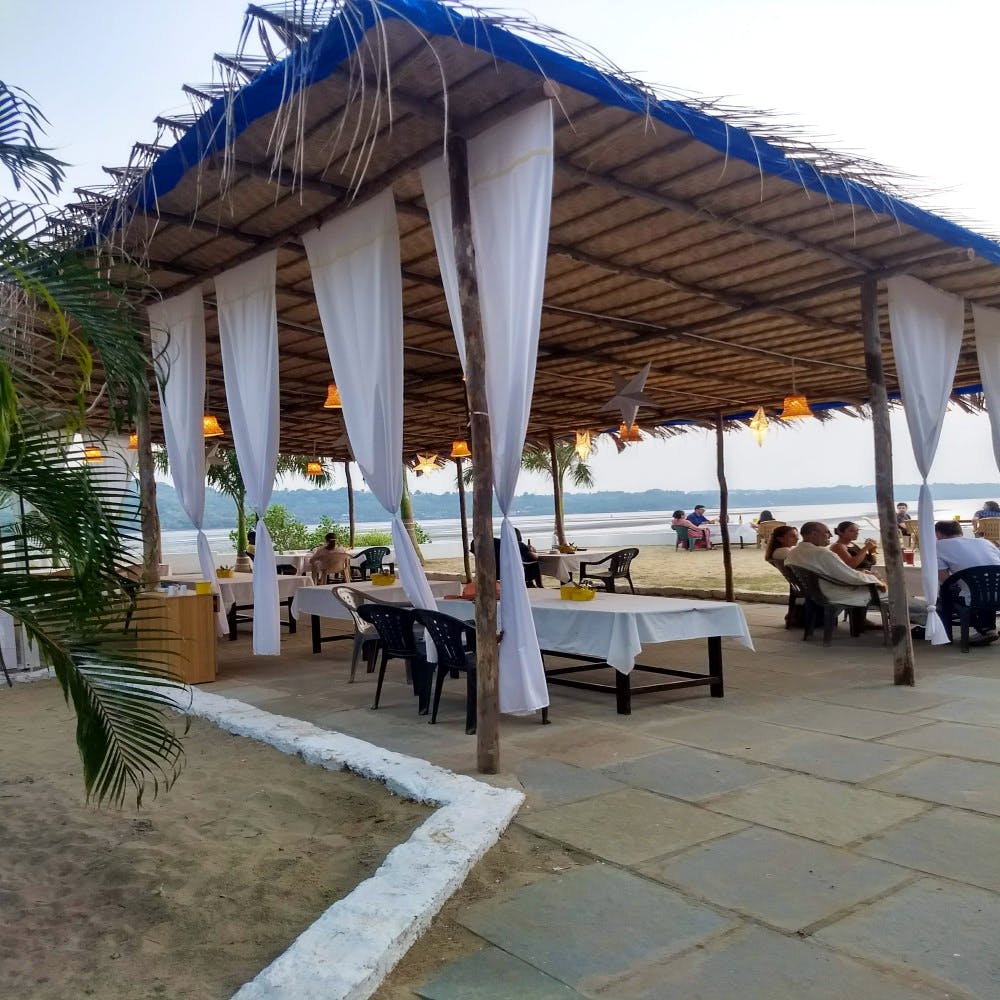 Uddo sunset bar Siolim LBB Goa