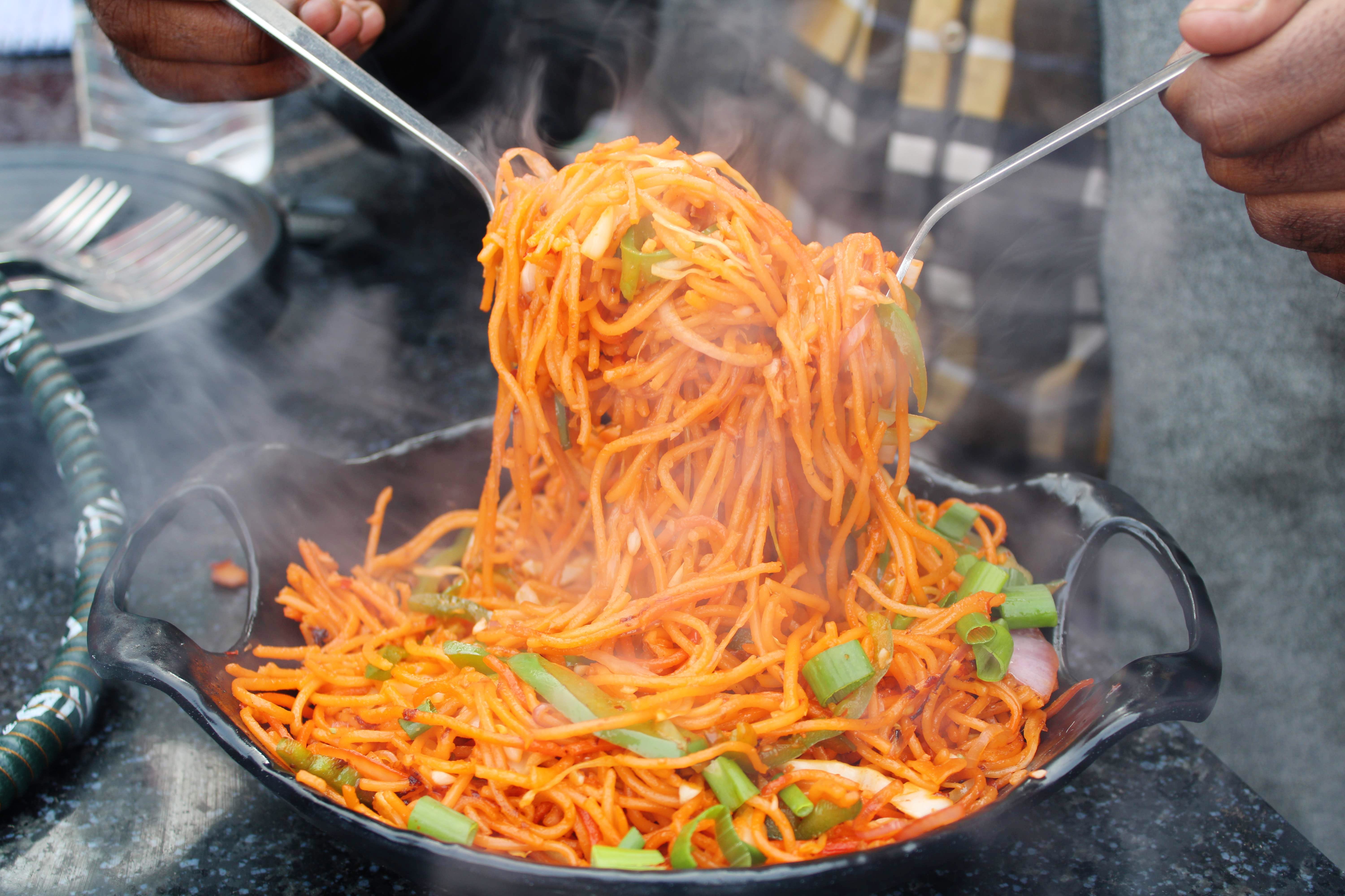 Dish,Food,Cuisine,Naporitan,Ingredient,Chow mein,Noodle,Pad thai,Spaghetti,Chinese noodles