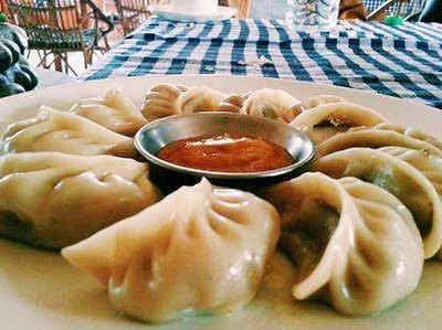 Head To This Hidden Gem In Defence Colony For The Best Momos In Town