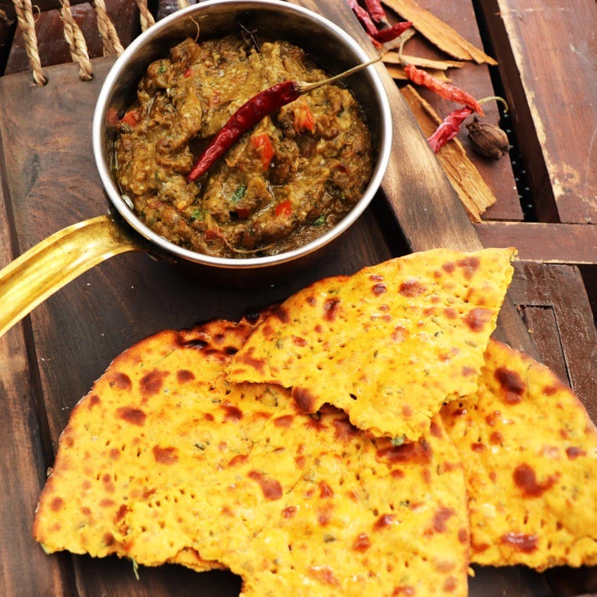 Dish,Food,Cuisine,Ingredient,Flatbread,Paratha,Chapati,Roti,Produce,Staple food