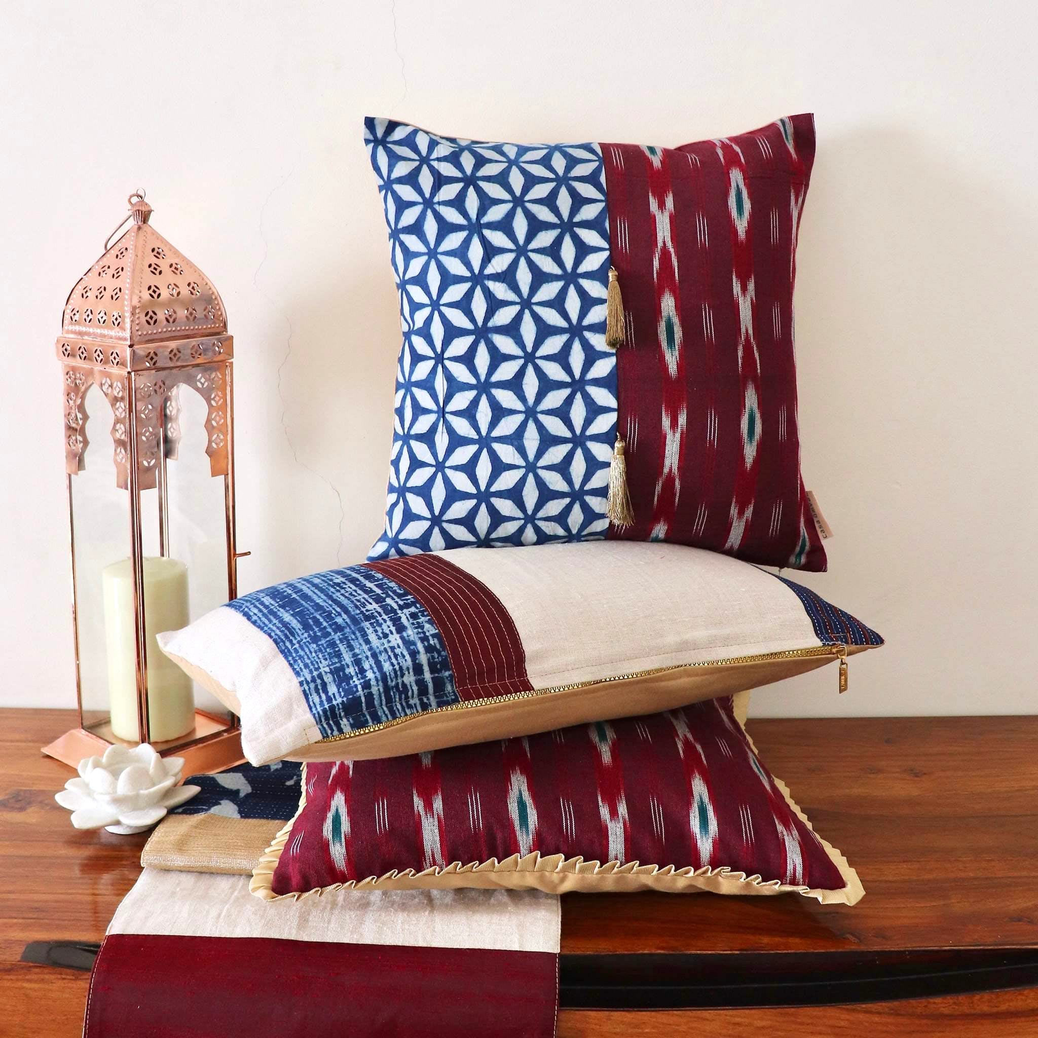 Furniture,Pillow,Cushion,Bedding,Throw pillow,Room,Linens,Textile,Duvet,Home accessories