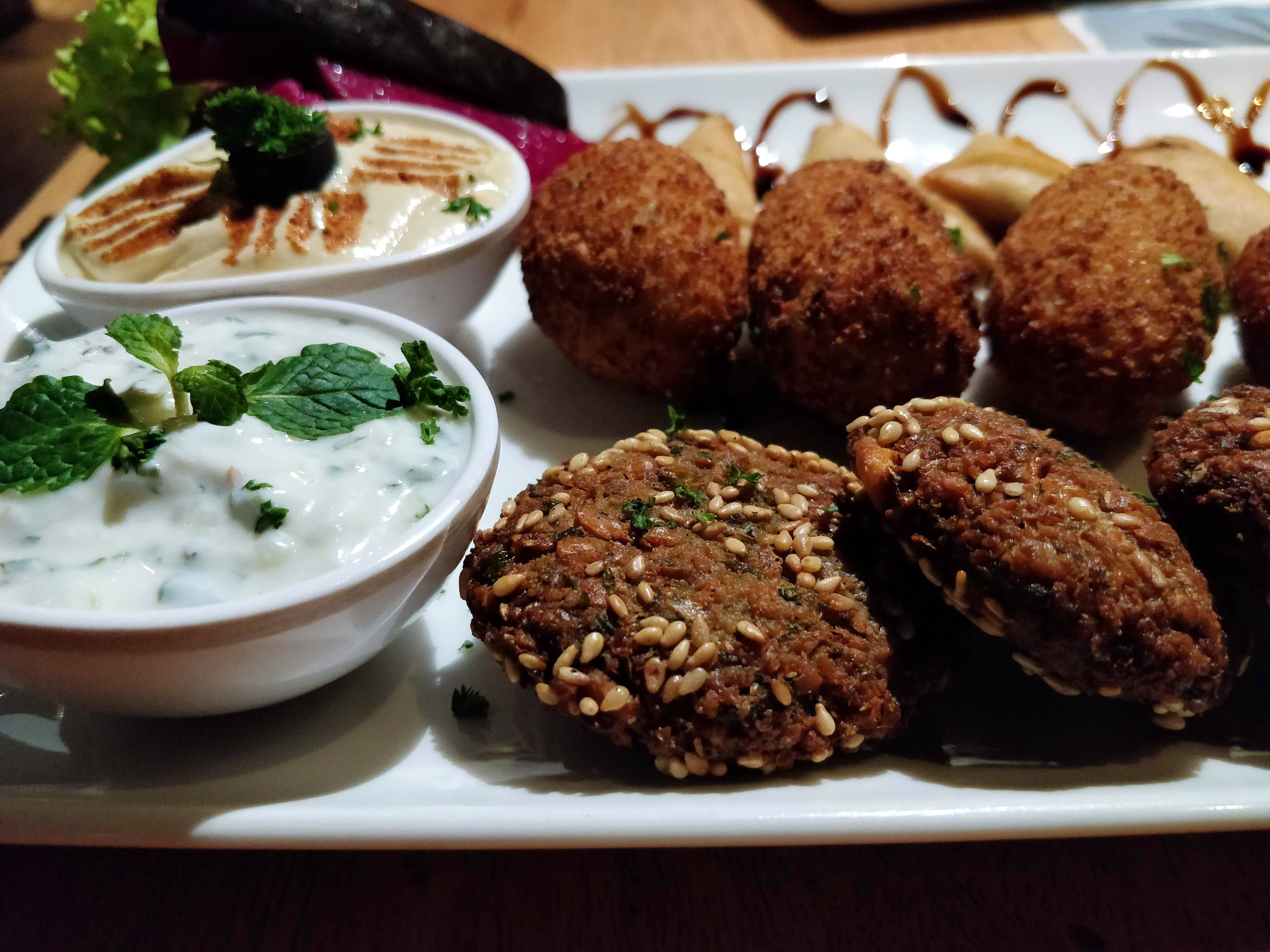 Dish,Food,Cuisine,Ingredient,Falafel,Fried food,Comfort food,Vegetarian food,Tzatziki,Produce