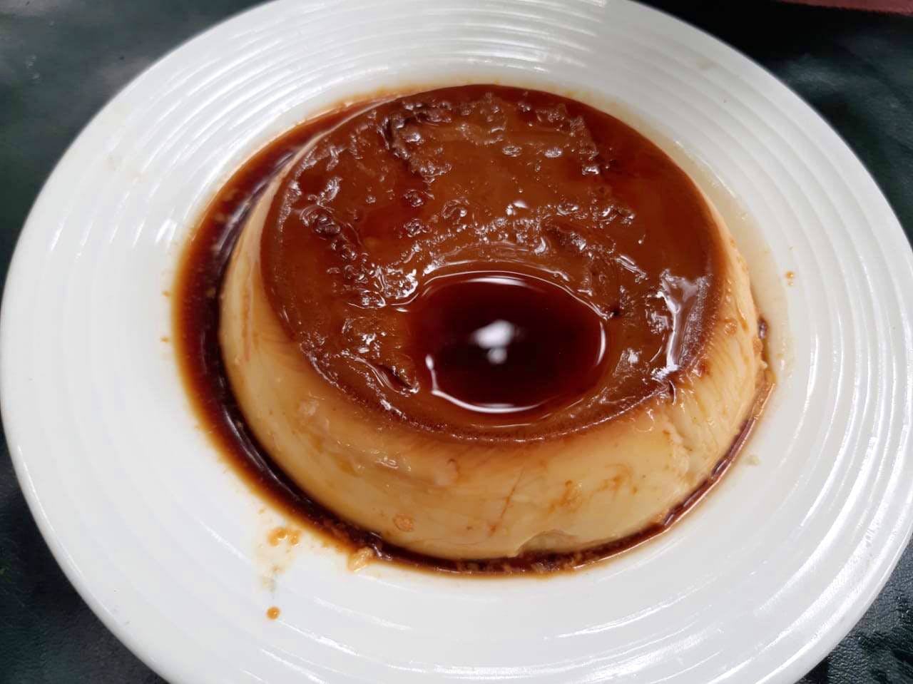 Dish,Food,Cuisine,Ingredient,Dessert,Flan,Glaze,Caramel,Pudding,Sticky toffee pudding