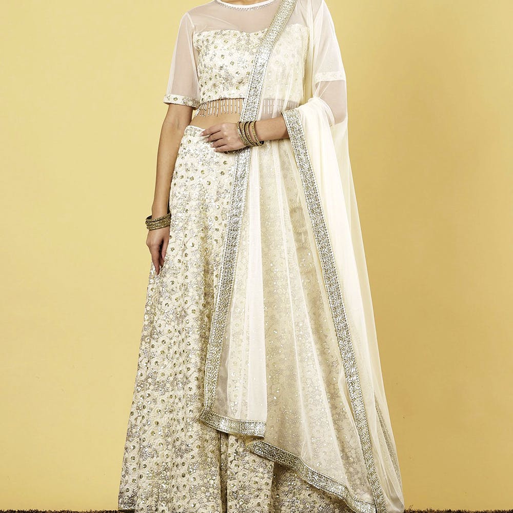 Lehenga by Meena Bazaar | Desi bride, Indian bridal lehenga, Indian bride