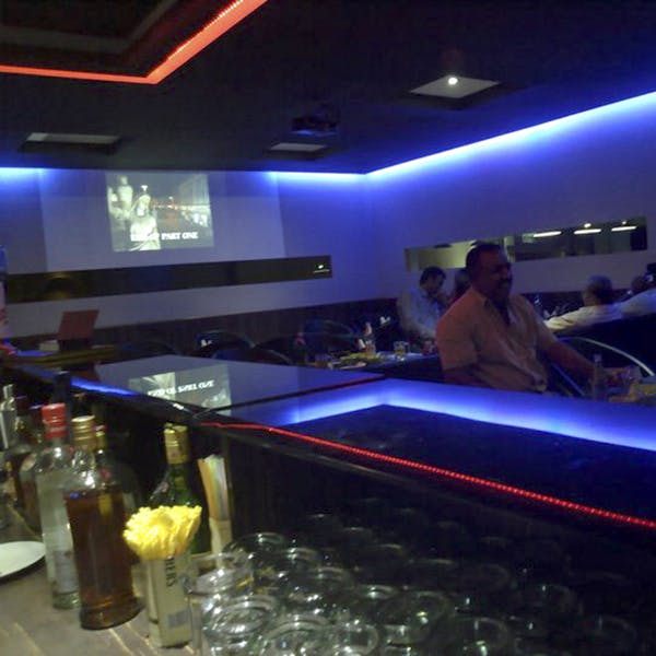Bar,Room,Table,Games,Nightclub,Pub,Indoor games and sports,Leisure