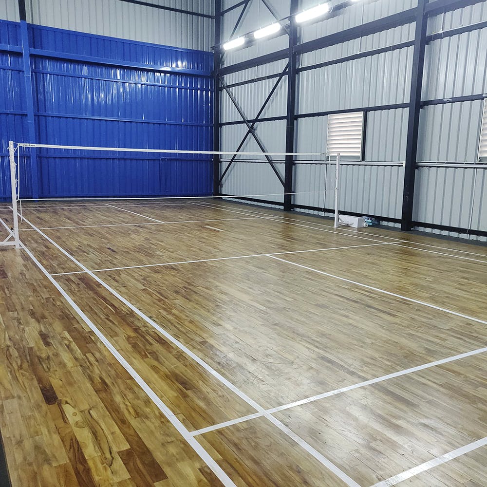 Floor,Sport venue,Wood flooring,Flooring,Hardwood,Wood,Line,Hall,Room,Building