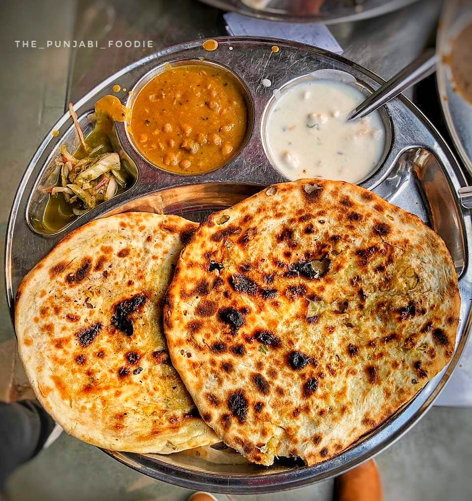 This Brekkie Place Serves Amritsari kulchas With Unlimited Butter And Raita