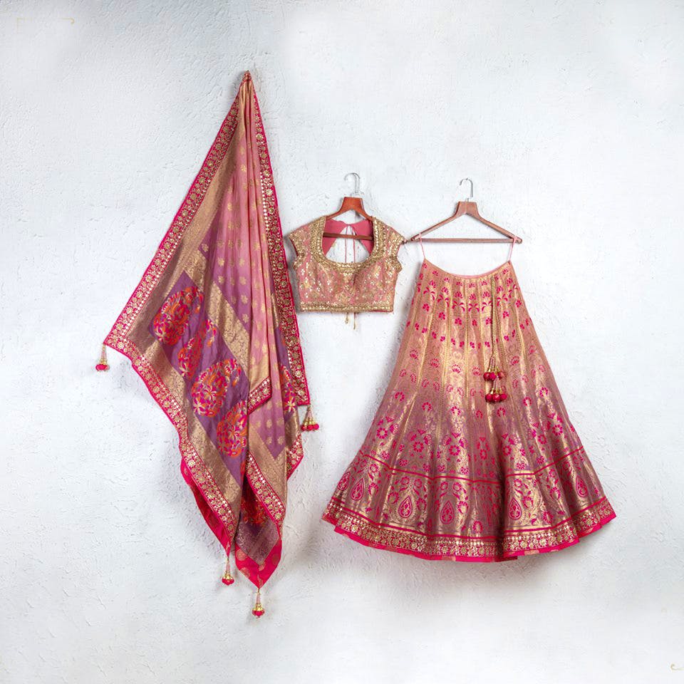 Buy Maroon & Copper Nyssa & Chennai Silk Saree with Dark Maroon Silk Blouse  Online - SREV2168 | Appelle Fashion