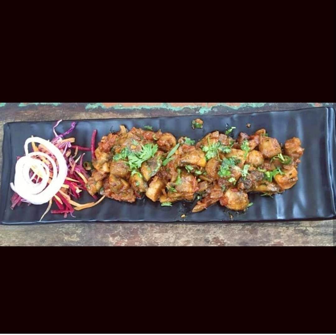 Food,Dish,Cuisine,Fried food,Ingredient,Chicken tikka,Chicken 65,Karaage,Livestock,Recipe