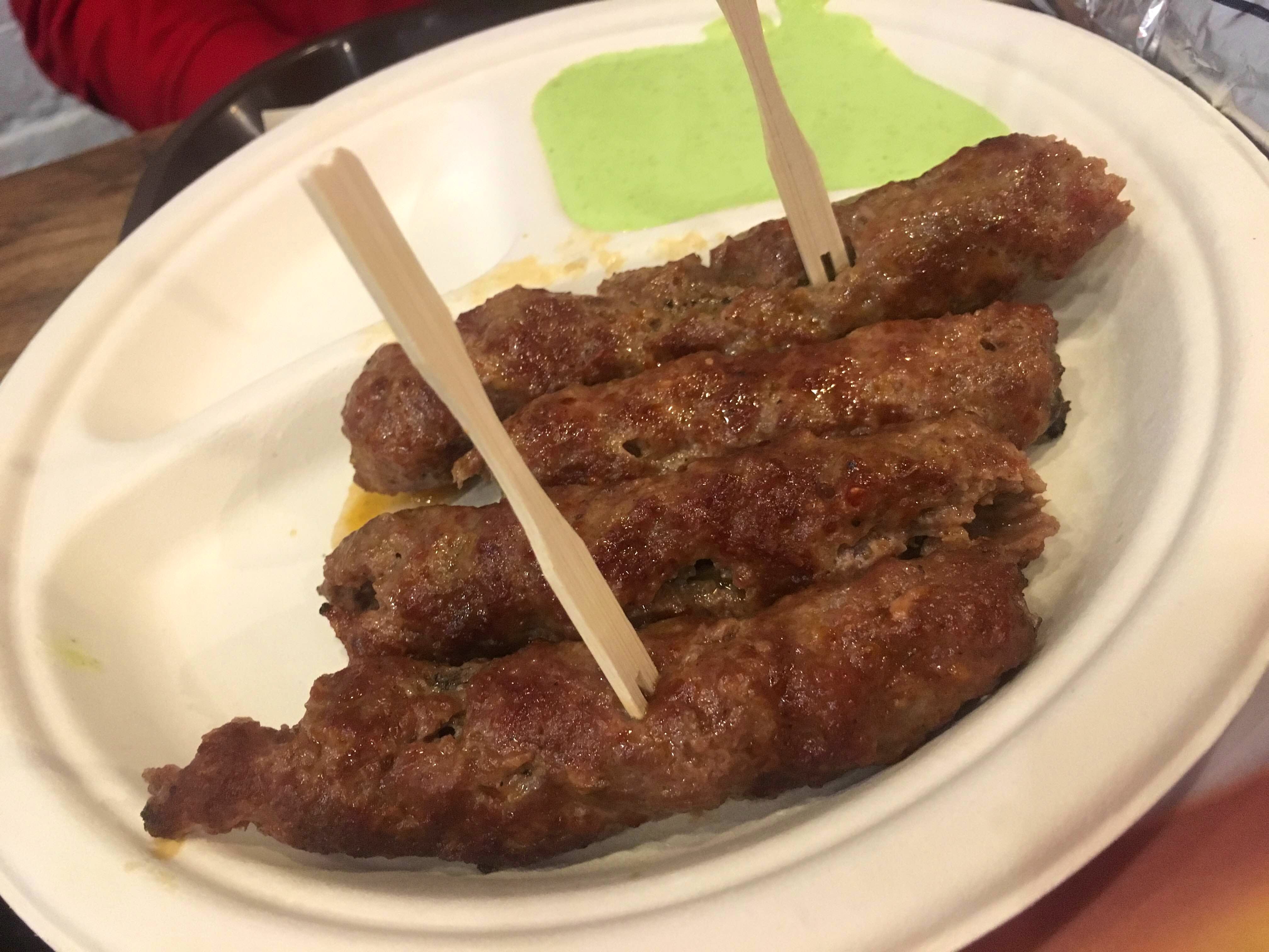 Dish,Food,Cuisine,Ingredient,Kebab,Mititei,Kofte kebab,Meat,Skewer,Satay