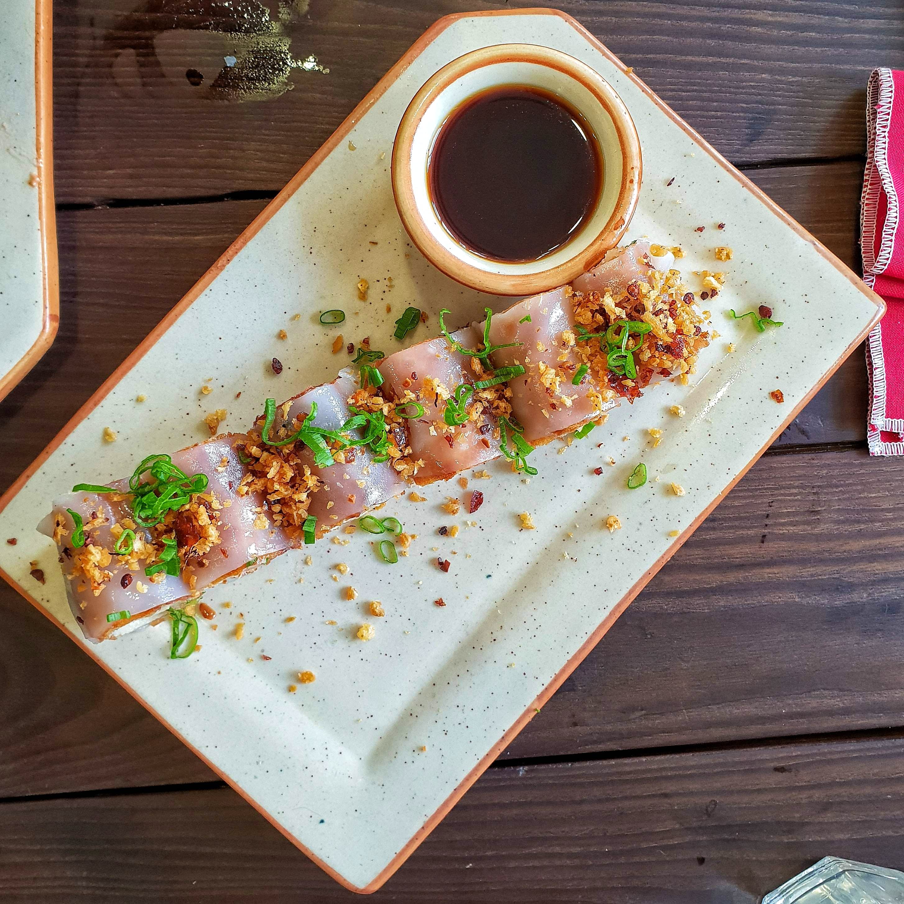 Sushi Lovers: Head Out To This Place Right Away!