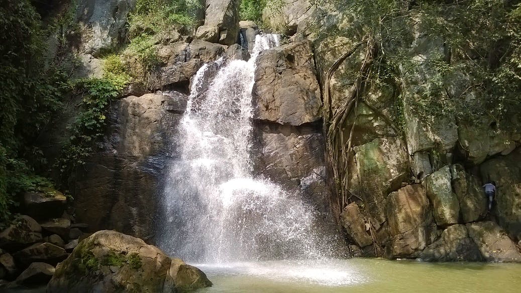 Waterfall,Water resources,Body of water,Natural landscape,Nature,Water,Watercourse,Nature reserve,Chute,Stream