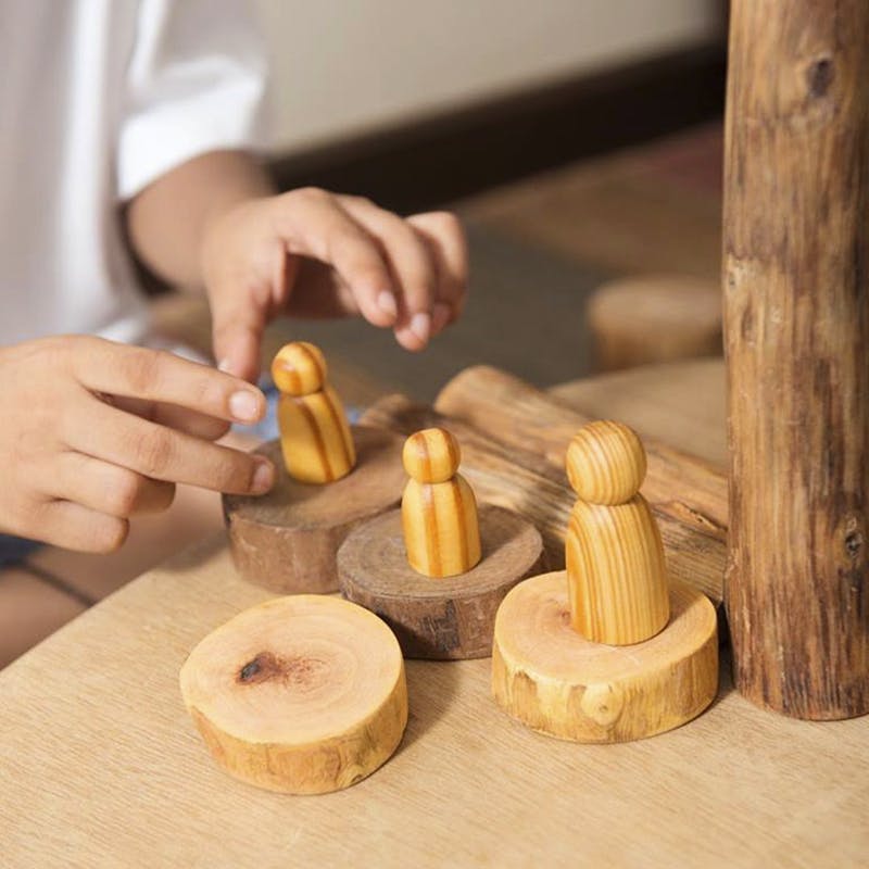 Product,Hand,Wood,Finger,Play,Wooden block,Toy,Games