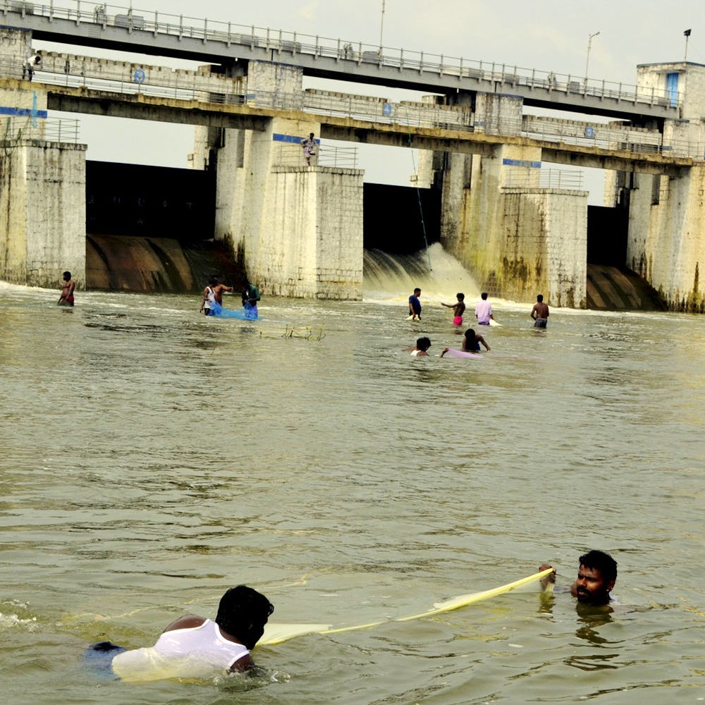 Water,River,Waterway,Water resources,Flood,Adaptation,Architecture,Bank,Watercourse,Recreation