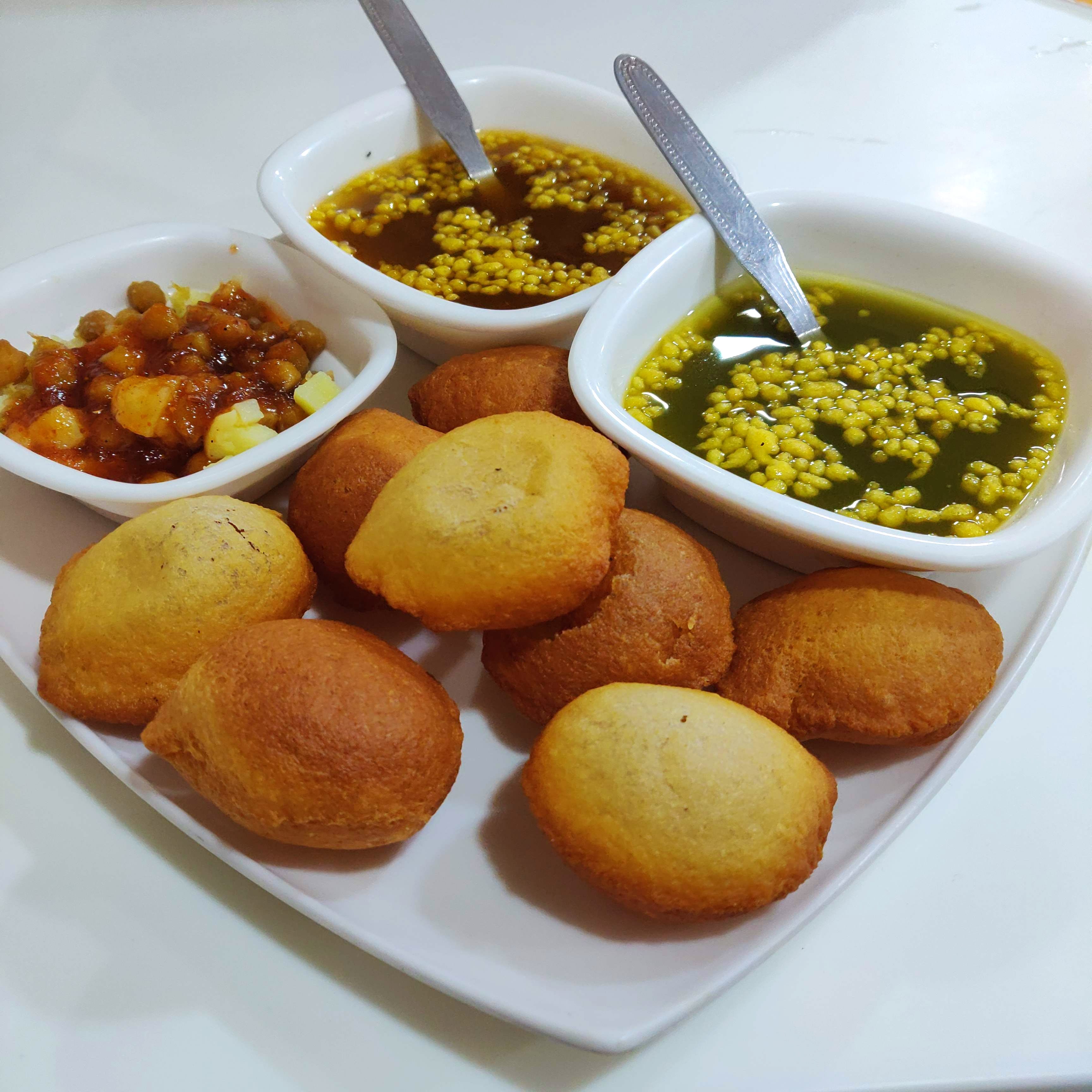 Dish,Food,Cuisine,Ingredient,Produce,Indian cuisine,Vegetarian food,Arancini,Panipuri,Fish ball