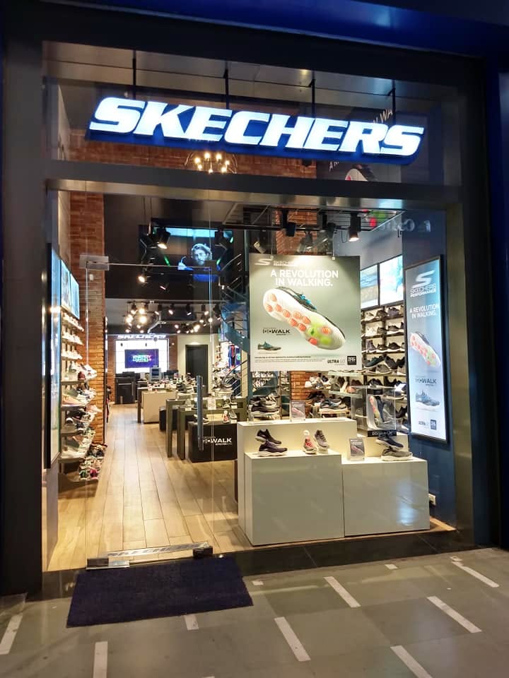 Casual Shoes at Skechers Outlet 