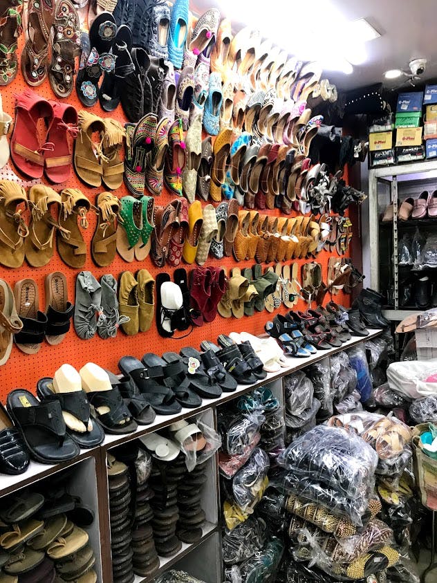 Sandal shop clearance