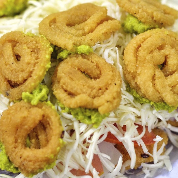 Dish,Food,Cuisine,Fried food,Ingredient,Side dish,Onion ring,Produce,Recipe,Deep frying