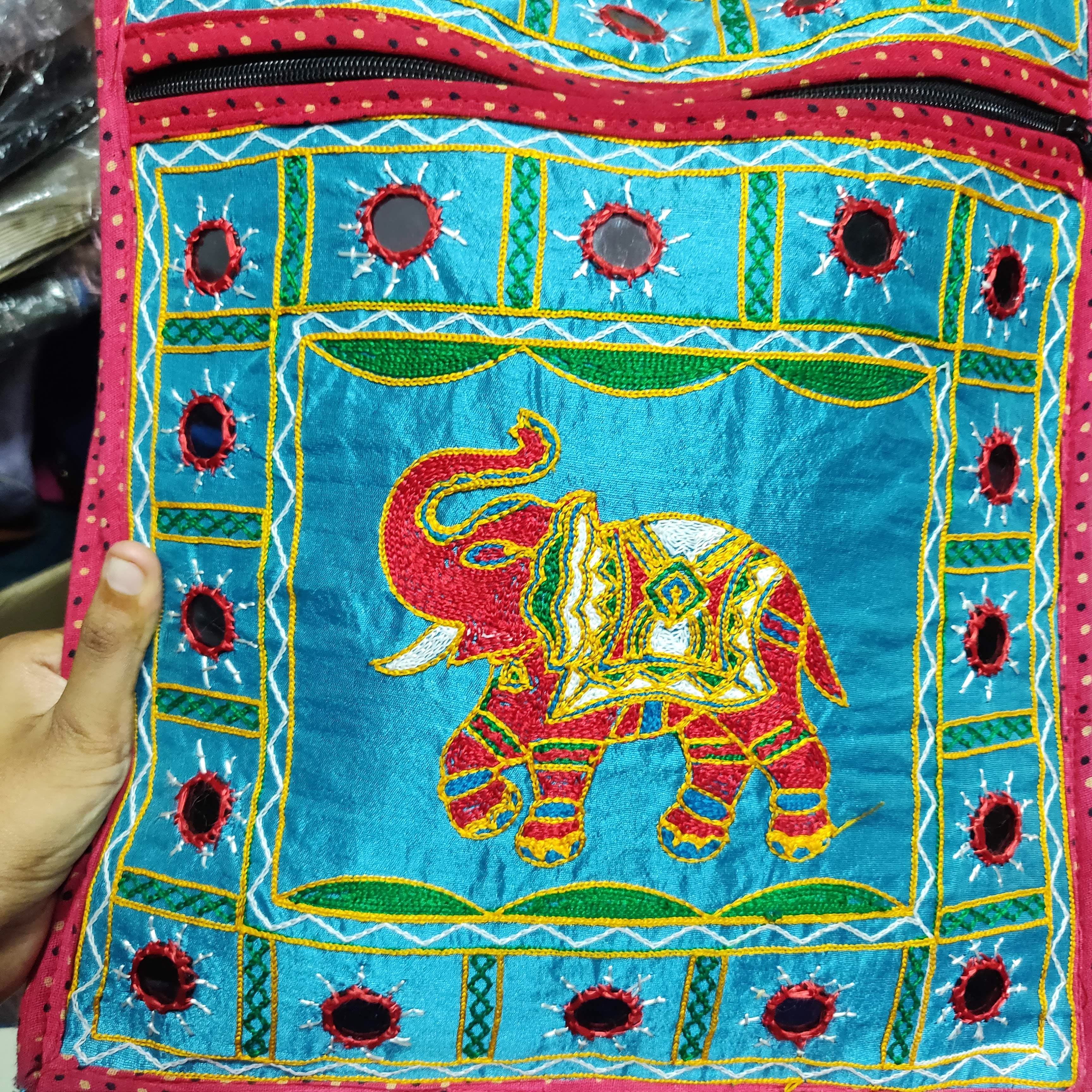 Indian elephant,Textile,Visual arts,Elephant,Rug,Art