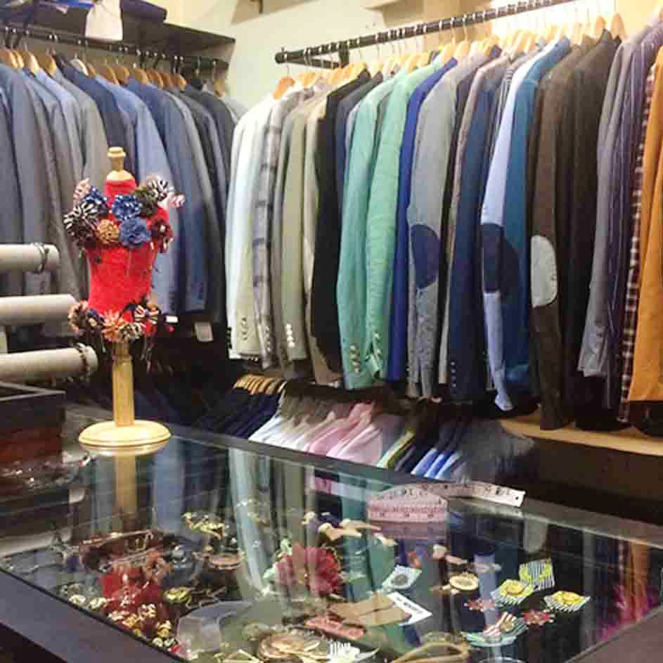 Boutique,Clothing,Outlet store,Closet,Fashion,Room,Retail,Building,Textile,Collection