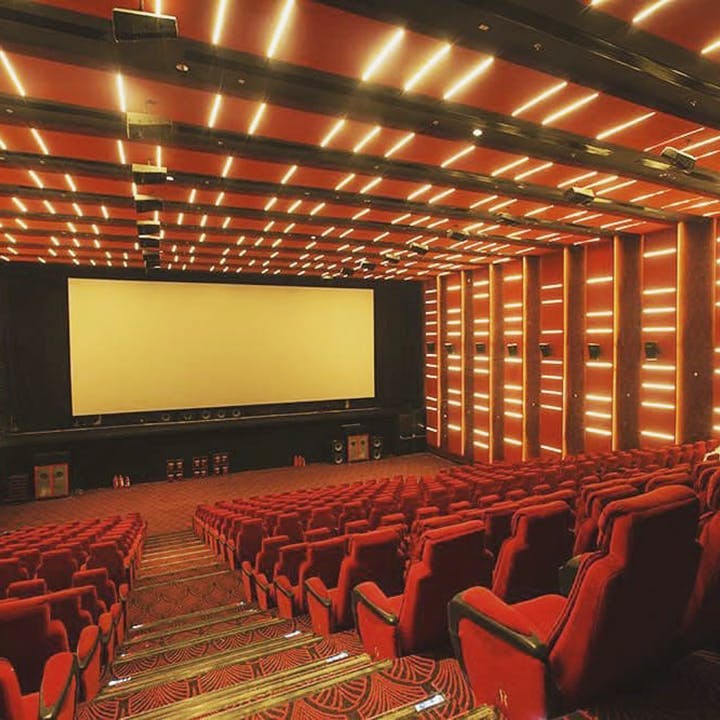 Auditorium,Theatre,Building,Conference hall,Movie palace,heater,Room,Interior design,Convention center,Performing arts center