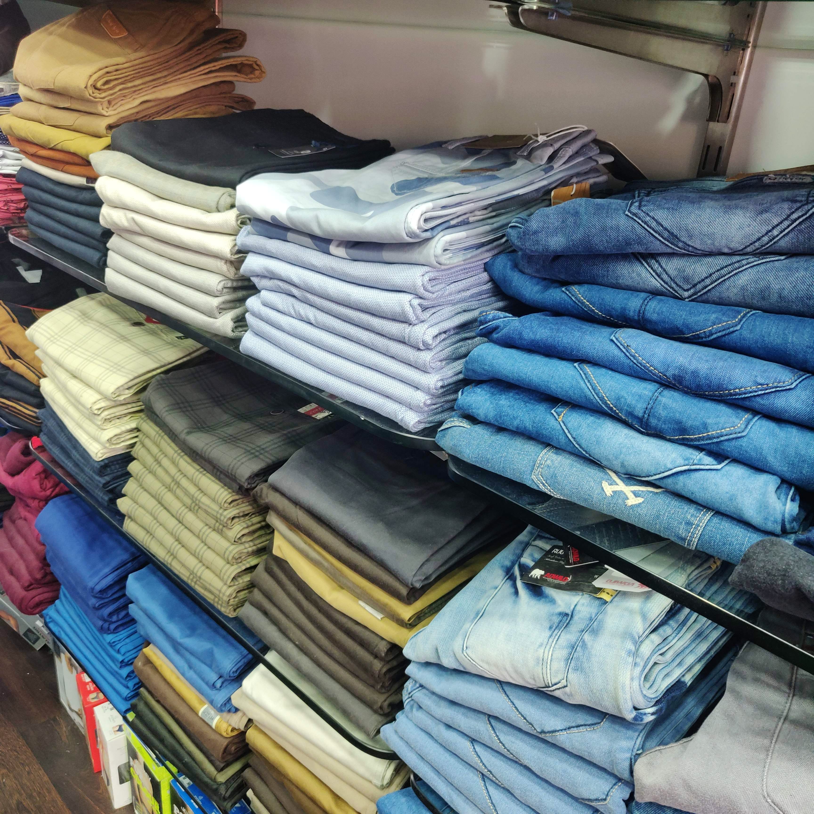 Textile,Jeans,Linens,Metal,T-shirt