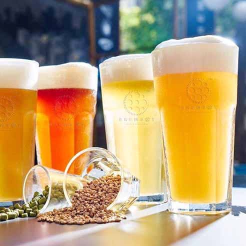 Beer glass,Wheat beer,Drink,Beer,Lager,Alcoholic beverage,Pint glass,Orange juice,Bia hơi,Drinkware