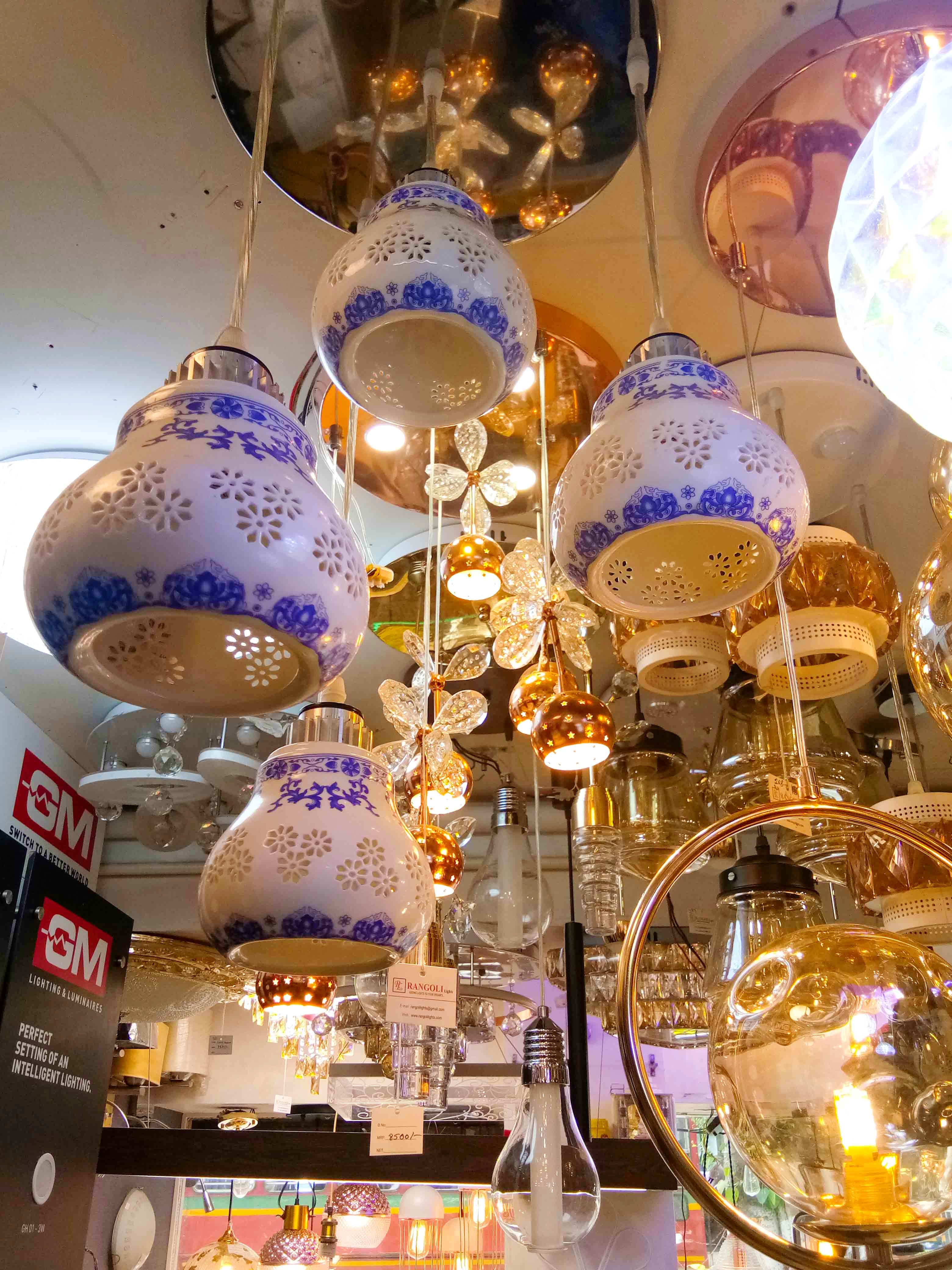 Light fixtures store shop near me