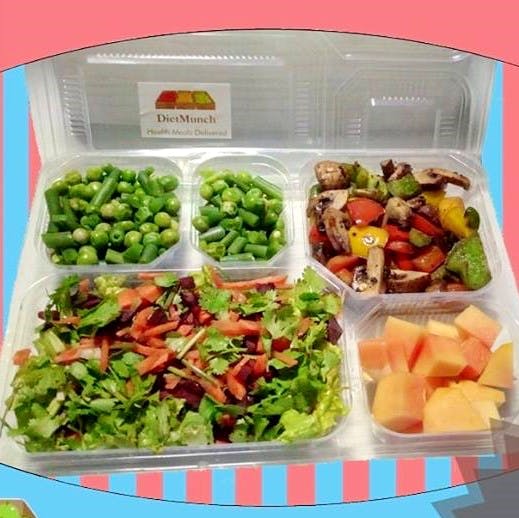 Meal,Garden salad,Lunch,Food,Dish,Cuisine,Ingredient,Prepackaged meal,Vegetable,Salad