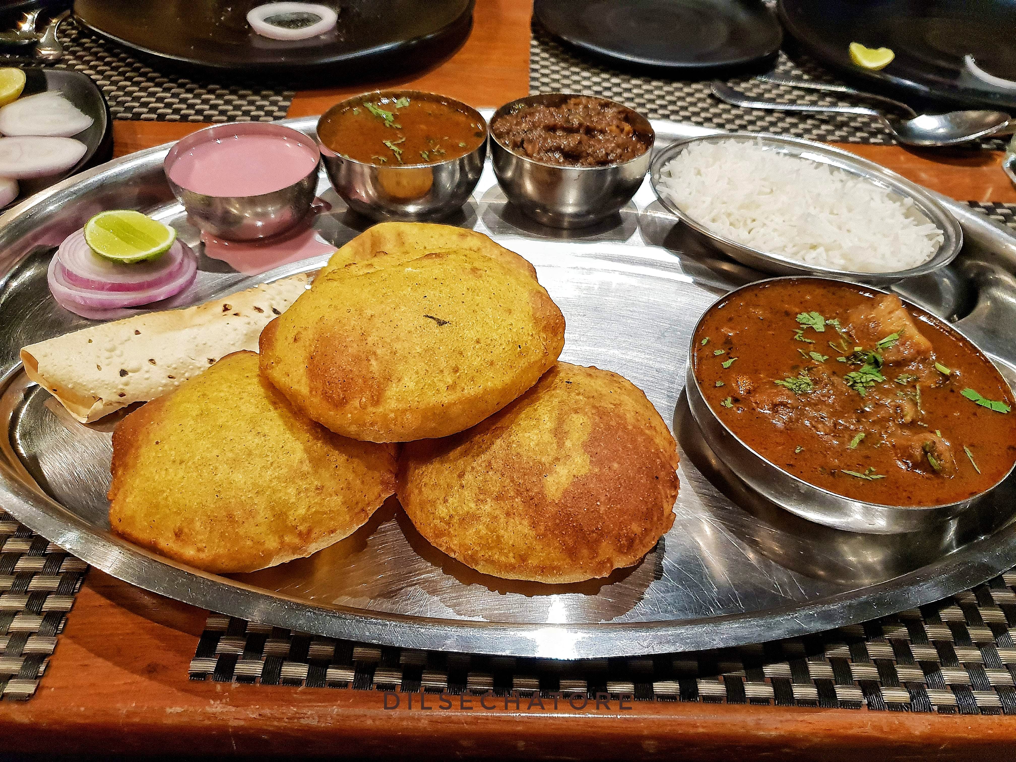 Dish,Food,Cuisine,Ingredient,Puri,Meal,Indian cuisine,Produce,Staple food,Punjabi cuisine