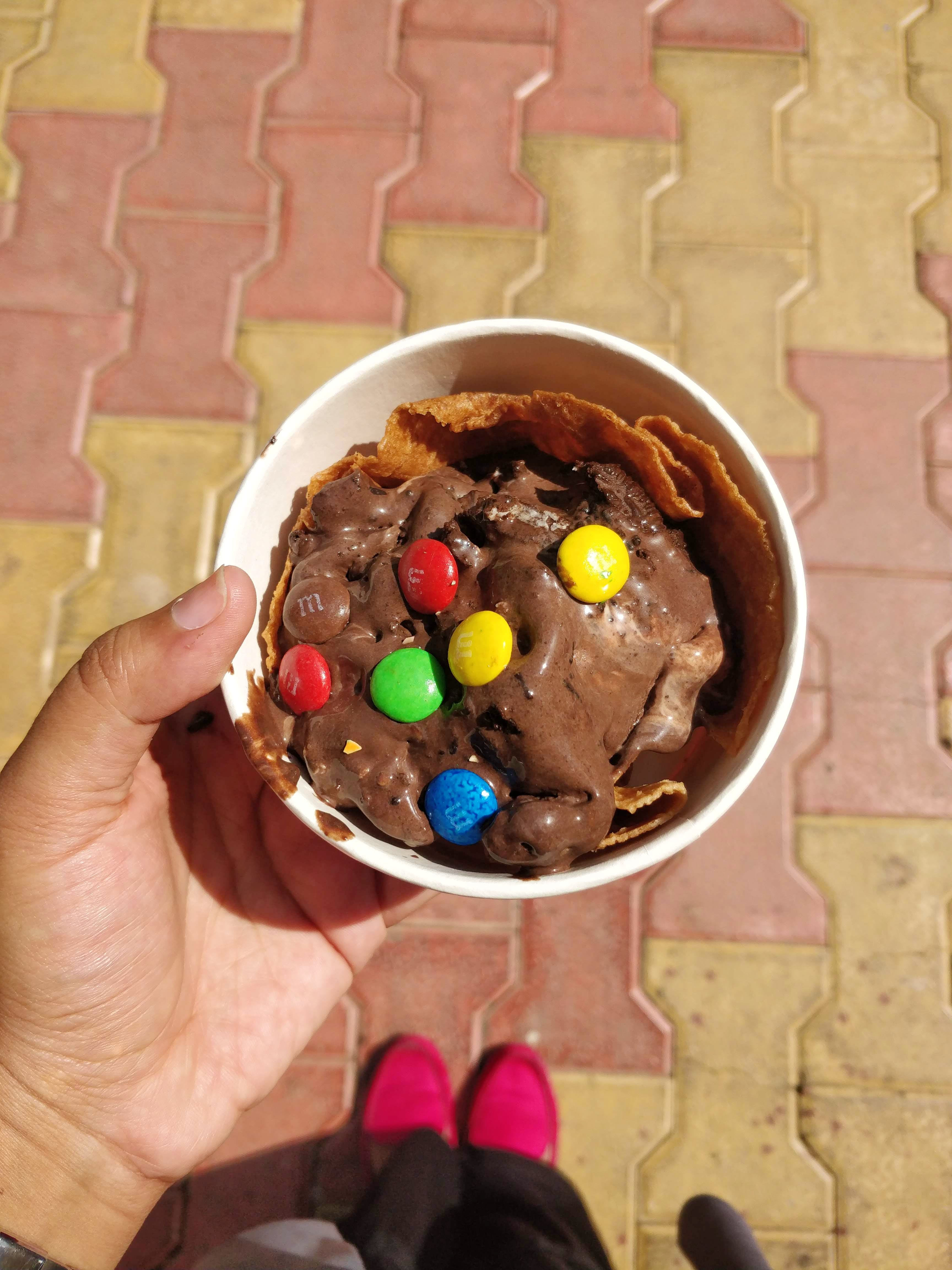 Chocolate Heaven At This Cute Icecream Parlour