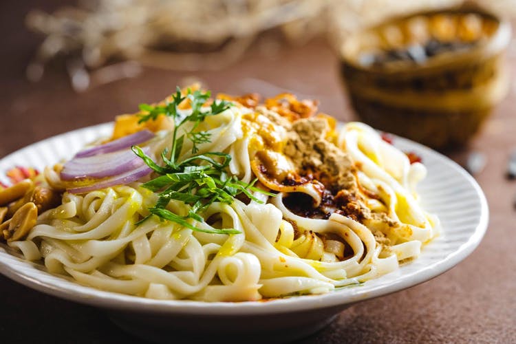 Dish,Food,Cuisine,Noodle,Bigoli,Hot dry noodles,Ingredient,Taglierini,Carbonara,Capellini