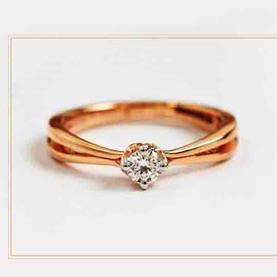 Jewellery,Ring,Fashion accessory,Engagement ring,Body jewelry,Diamond,Pre-engagement ring,Yellow,Gemstone,Metal