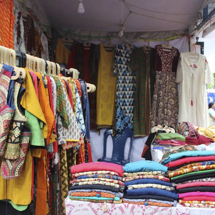 Visit 10 Days Flea Market At Karnataka Chitrakala Parishath | LBB