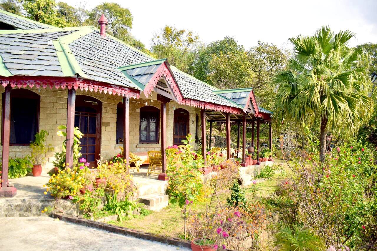 Property,Home,House,Building,Real estate,Cottage,Botany,Rural area,Landscape,Roof