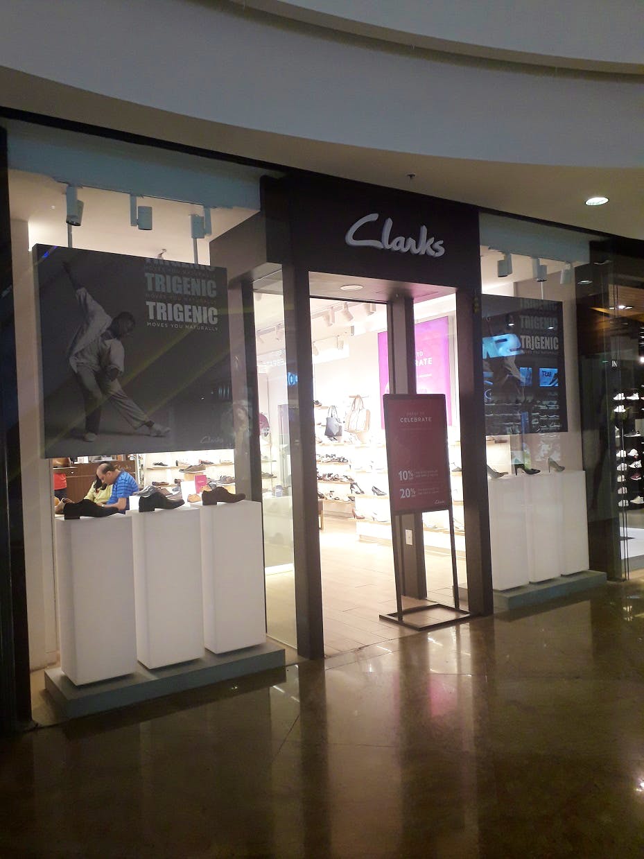 clarks store in kolkata