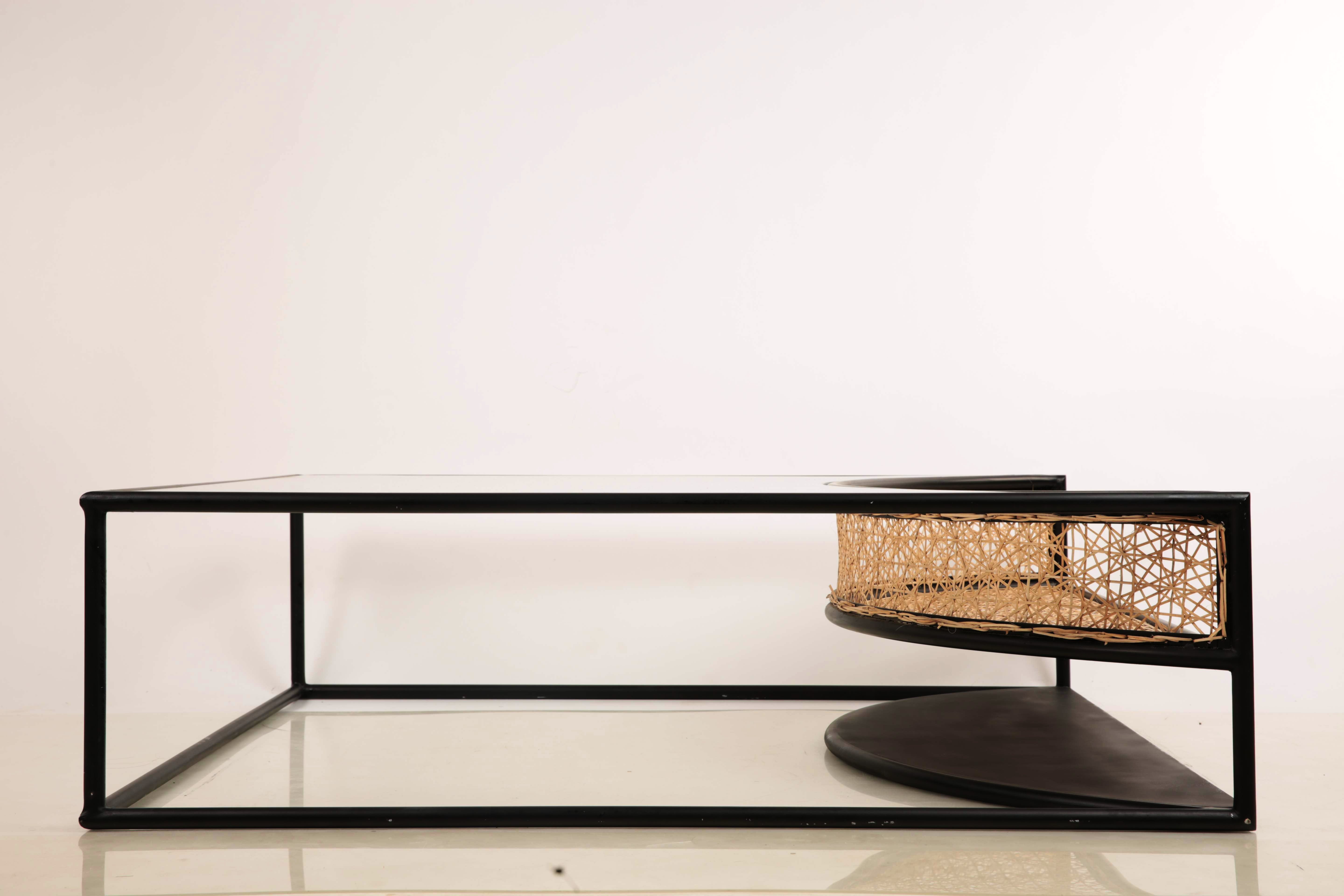 Furniture,Table,Sofa tables,Coffee table,Iron,Shelf,Rectangle,Metal,Glass,Desk