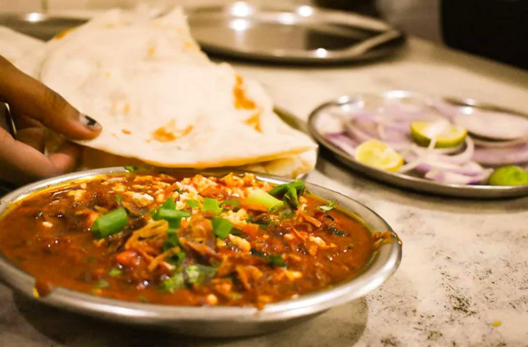 Dish,Food,Cuisine,Ingredient,Curry,Produce,Indian cuisine,Recipe,Punjabi cuisine,Meal