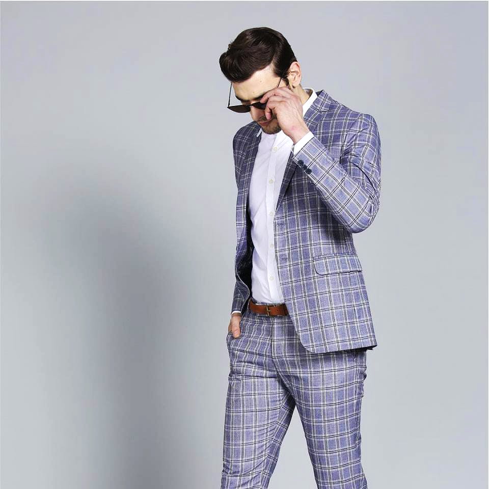 Mr button outlet suit