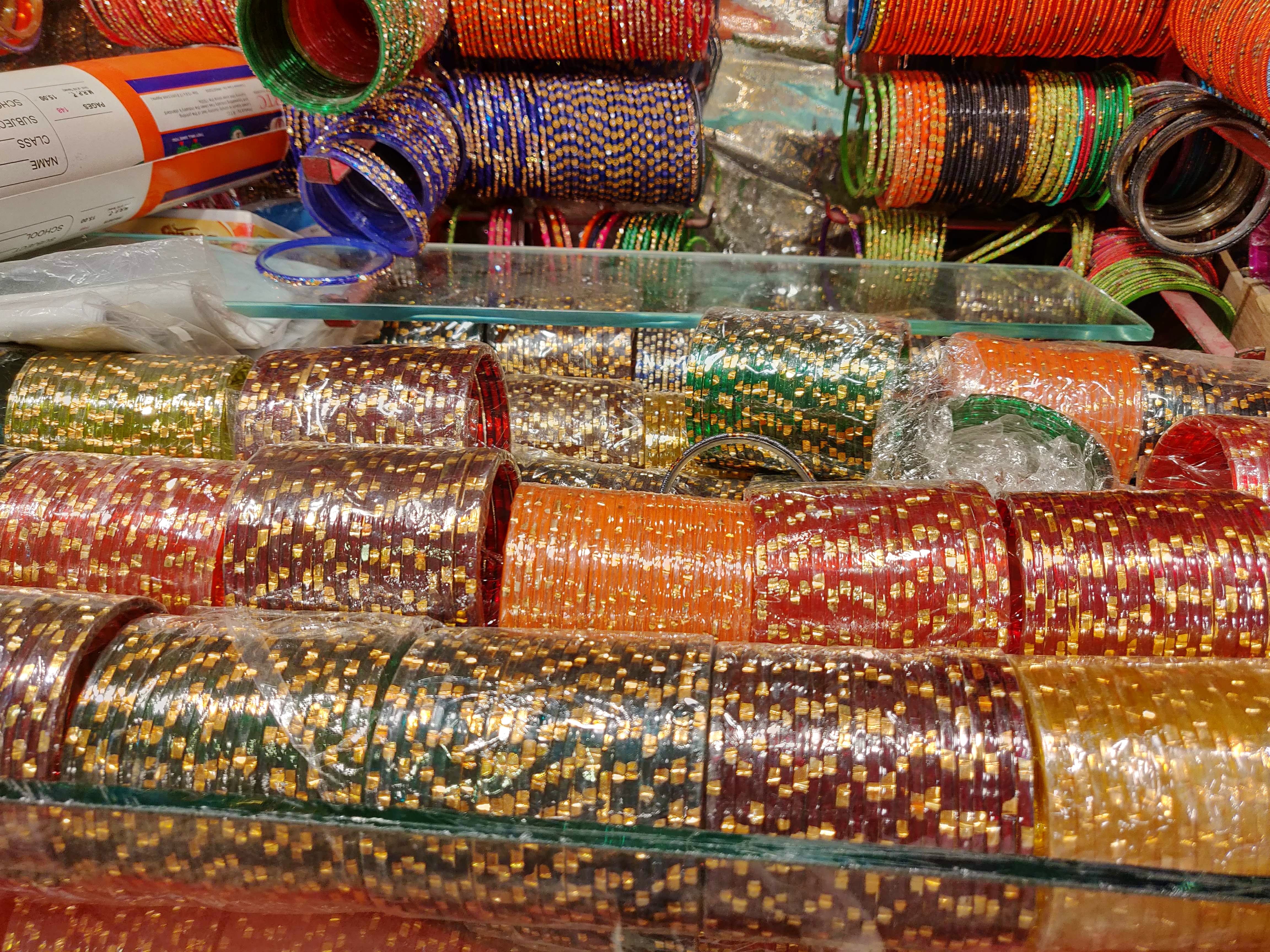 Laad bazaar bangles on sale online