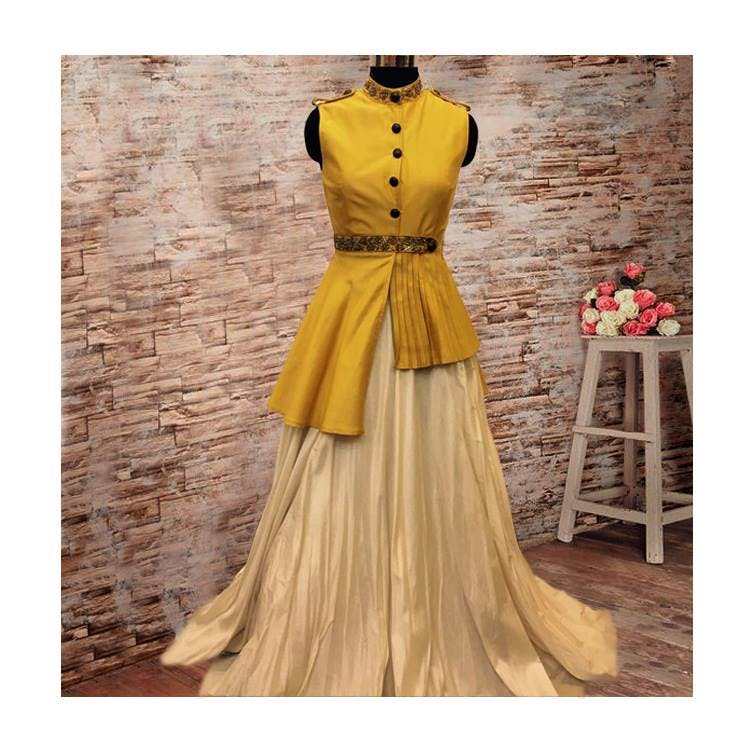 Dress,Clothing,Gown,Yellow,Shoulder,A-line,Fashion,Neck,Fashion model,Haute couture